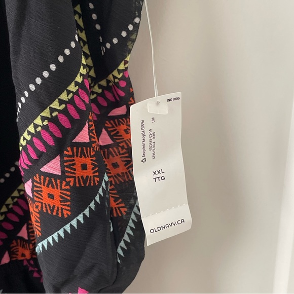 Old Navy Maxi Dress - Picture 3 of 7